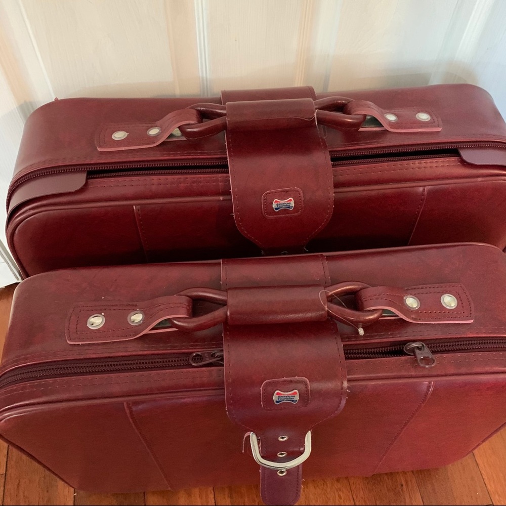 Vtg American Tourister red soft leather luggage - Picture 8 of 11